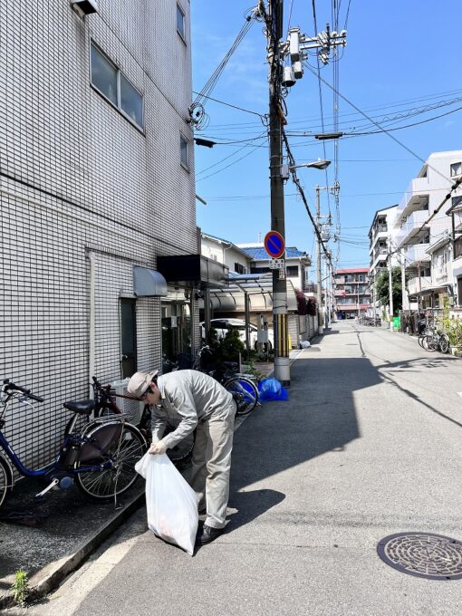 ゴミ拾い